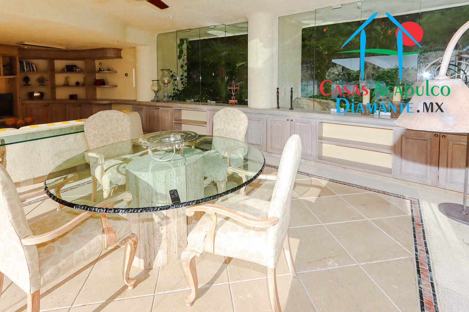 Villa del Sol - Sala de televisión 1